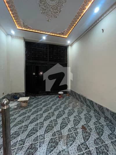 سمن آباد لاہور میں 4 کمروں کا 3 مرلہ مکان 85.0 ہزار میں کرایہ پر دستیاب ہے۔
