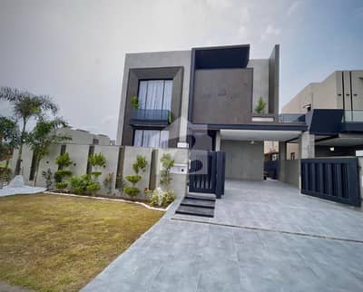 1 KANAL BUNGALOW | IMMACULATE. ICONIC. UNMISSABLE DHA LAHORE'S BEST BLOCK