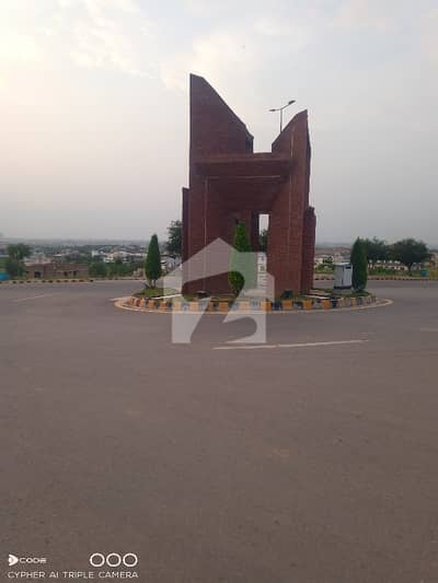 ڈی ایچ اے فیز 5 - سیکٹر ڈی ڈی ایچ اے ڈیفینس فیز 5,ڈی ایچ اے ڈیفینس,اسلام آباد میں 1 کنال رہائشی پلاٹ 3.75 کروڑ میں برائے فروخت۔