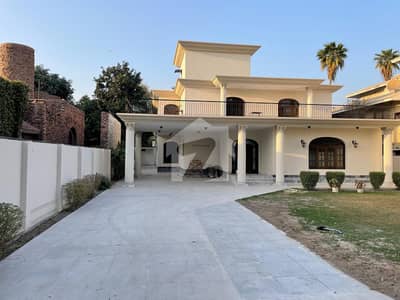 گلبرگ لاہور میں 8 کمروں کا 4 کنال مکان 50.0 کروڑ میں برائے فروخت۔