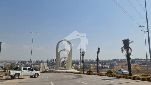 ڈی ایچ اے فیز 5 - سیکٹر ایف ڈی ایچ اے ڈیفینس فیز 5,ڈی ایچ اے ڈیفینس,اسلام آباد میں 1 کنال رہائشی پلاٹ 3.6 کروڑ میں برائے فروخت۔ ڈی ایچ اے فیز 5 - سیکٹر ایف ڈی ایچ اے ڈیفینس فیز 5,ڈی ایچ اے ڈیفینس,اسلام آباد میں 1 کنال رہائشی پلاٹ 3.6 کروڑ میں برائے فروخت۔