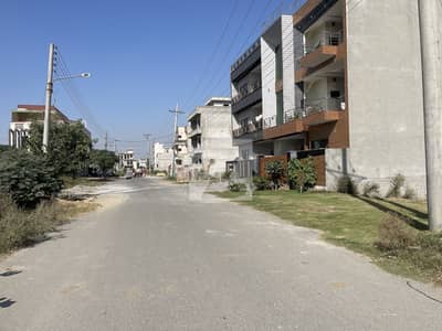 LDA Avenue 1 Main 10 Marla Plot, Low Budget