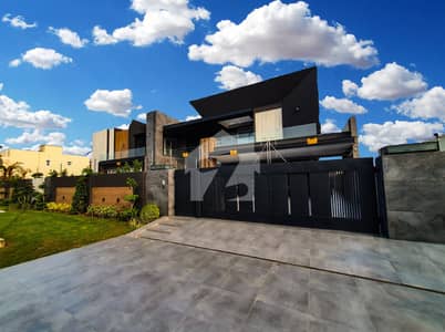 IBM ESTATE PROUDLY OFFERS: 2-Kanal Elegant Ultra Modern Fully Furnished Bungalow With Basement Is Available In The Best Block Of DHA Lahore.