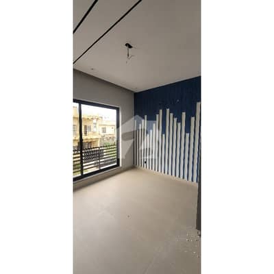 5 Marla Brand New House For Rent