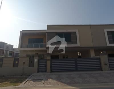 375 Square Yards House In Karachi Is Available For Sale