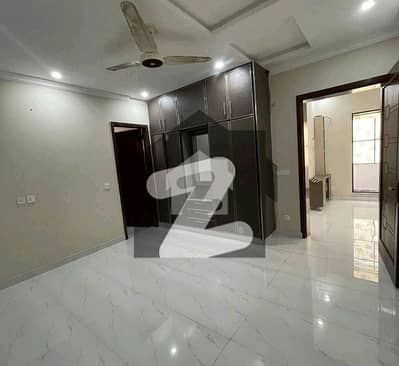 10 Marla Like A New Upper Portion Available For Rent