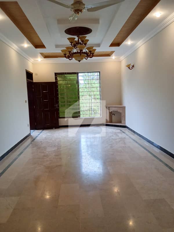 LOWER PORTION AVAILABLE FOR RENT IN I-8 LOWER PORTION AVAILABLE FOR RENT IN I-8