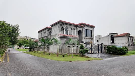 1 KANAL LIKE BRAND NEW HOUSE FOR SALE