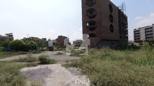 1 Kanal Commercial Plot For Sale In Business District Prime Investment | Price 17 Crore