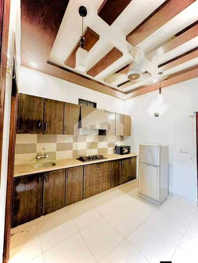 Prime Location Bukhari Commercial Area Flat Sized 450 Square Feet