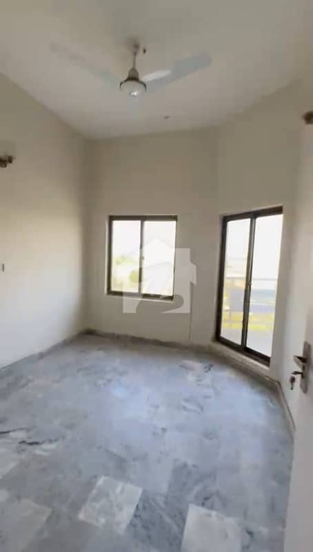 PHA APARTMENT AVAILABLE FOR SALE IN I-16 PHA APARTMENT AVAILABLE FOR SALE IN I-16