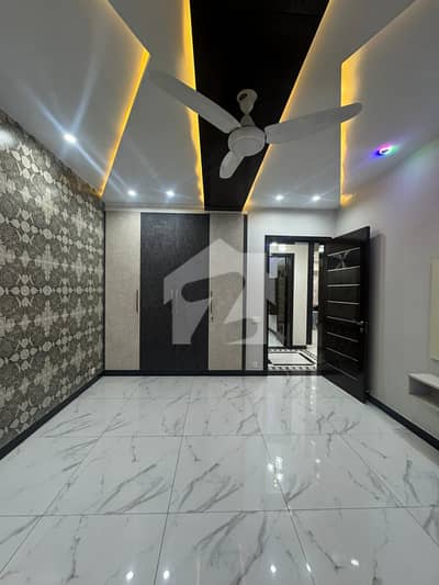 BRAND NEW 1 KANAL UPPER PORTION FOR RENT IN DHA PHASE 7