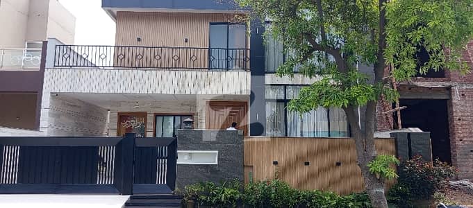 This Is Your Chance To Buy House In Faisalabad