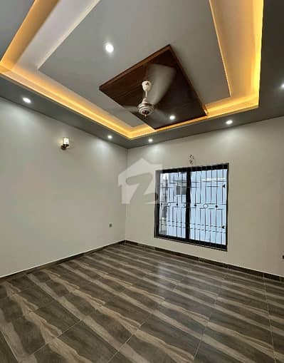 Ready To Buy A Prime Location House 5 Marla In Canal View Housing Scheme Ready To Buy A Prime Location House 5 Marla In Canal View Housing Scheme