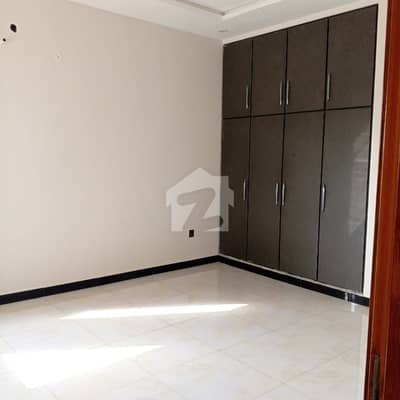 12 Marla Upper Portion For Rent With 3 Beds