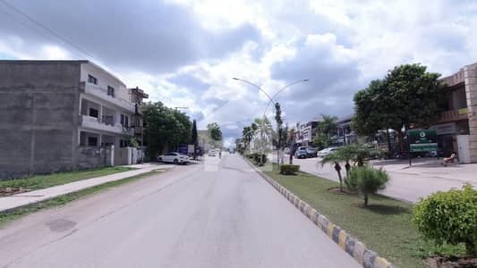 جی ۔ 15/4 جی ۔ 15,اسلام آباد میں 8 مرلہ رہائشی پلاٹ 1.78 کروڑ میں برائے فروخت۔ جی ۔ 15/4 جی ۔ 15,اسلام آباد میں 8 مرلہ رہائشی پلاٹ 1.78 کروڑ میں برائے فروخت۔