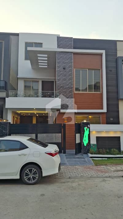 5 Marla House For Rent In AA Block Ideal Location 5 Marla House For Rent In AA Block Ideal Location