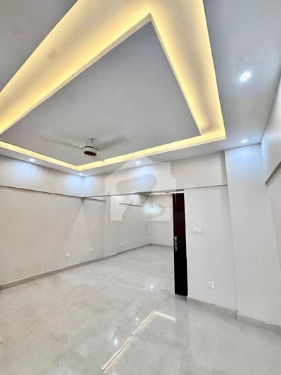 DHA Phase 6 Ittehad Commercial 3bedroom Apartment For Rent