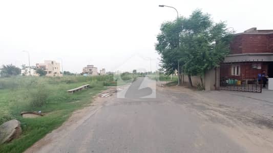Want To Buy A Residential Plot In Lahore?