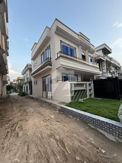 4 Marla Brand New Corner House For Sale In G-13/1 Islamabad