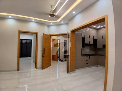 10 Marla Upper Portion for Rent in Platinum Block, Park View City Lahore