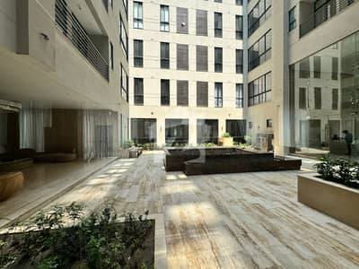 Luxury 1 Bed Apartment For Rent | Zameen Quadrangle Apartment | Gulberg Lahore