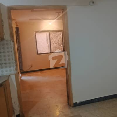 1brd available for rent in E11 2 islambad