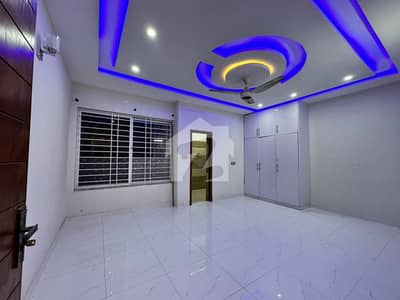 10 Marla Upper Portion Available For Rent