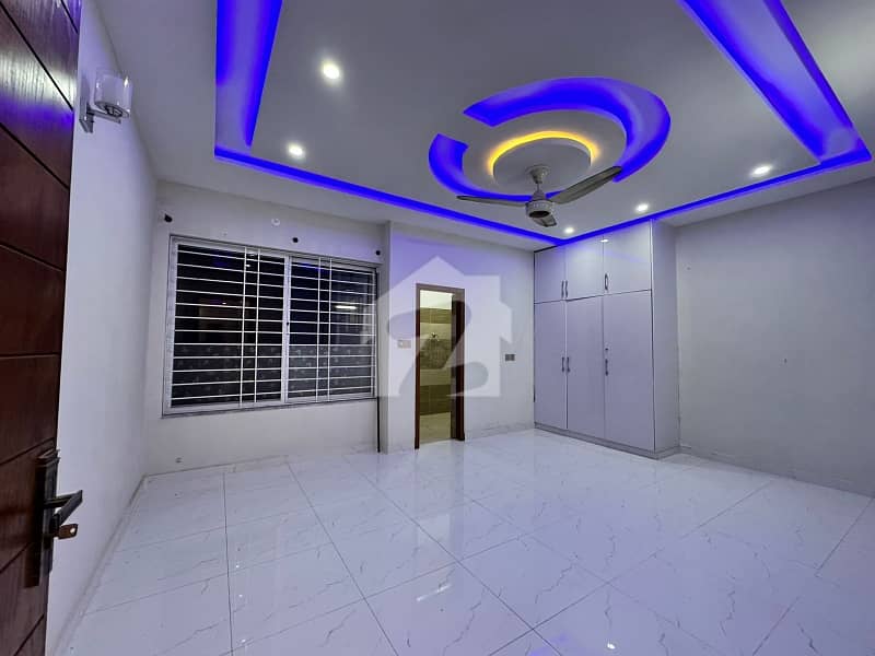 10 Marla Upper Portion Available For Rent 10 Marla Upper Portion Available For Rent