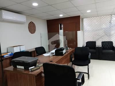 Property Links Offers 900 Sqft Commercial Space Available On Rent In i-8 Markaz Property Links Offers 900 Sqft Commercial Space Available On Rent In i-8 Markaz