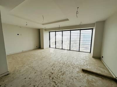 Prime Location Commercial Office Space On Rent
