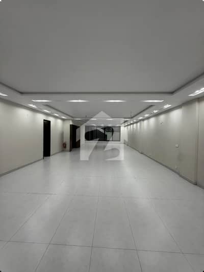 8 Marla Commercial Building 3rd Floor For Rent | DHA Phase 8 Broadway, Lahore
