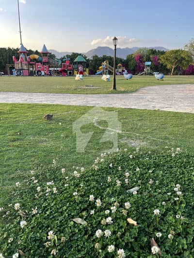 Gulberg Residencia 10 Marla Plot Best Location Available For Sale