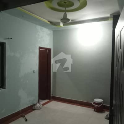 جوبلی ٹاؤن لاہور میں 4 کمروں کا 3 مرلہ مکان 70.0 ہزار میں کرایہ پر دستیاب ہے۔