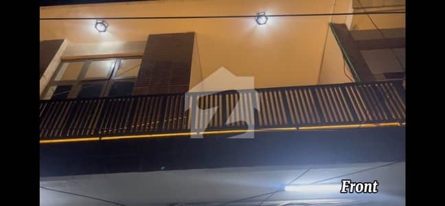 مسلم ٹاؤن لاہور میں 4 مرلہ Studio مکان 2.5 کروڑ میں برائے فروخت۔