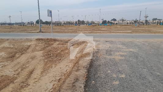 ڈی ایچ اے فیز9 پریزم - بلاک این ڈی ایچ اے فیز9 پریزم,ڈی ایچ اے ڈیفینس,لاہور میں 1 کنال رہائشی پلاٹ 2.75 کروڑ میں برائے فروخت۔ ڈی ایچ اے فیز9 پریزم - بلاک این ڈی ایچ اے فیز9 پریزم,ڈی ایچ اے ڈیفینس,لاہور میں 1 کنال رہائشی پلاٹ 2.75 کروڑ میں برائے فروخت۔