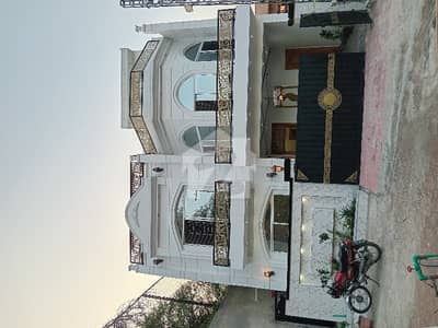 فیڈریشن ہاؤسنگ سوسائٹی - او-9 نیشنل پولیس فاؤنڈیشن او ۔ 9,اسلام آباد میں 5 کمروں کا 7 مرلہ مکان 3.75 کروڑ میں برائے فروخت۔