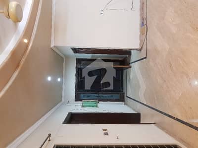 AHMED ASSOCIATES OFFERS 1 KANAL UPPER PORTION FOR RENT IN PCSiR PHASE 2 NEAR TO SHUKAT KHANUM HOSPITAL LAHORE.
