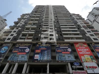 Get An Attractive Prime Location Flat In Karachi