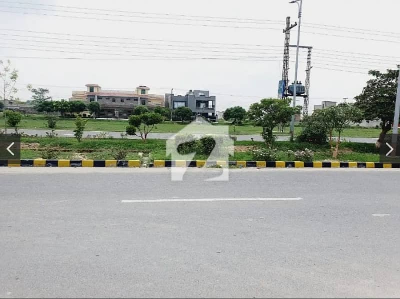 LDA approved beautiful location near park LDA approved beautiful location near park
