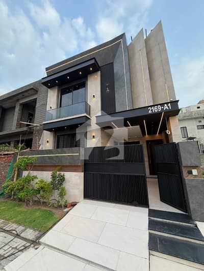 7 Marla 2.5 Story House For Sale