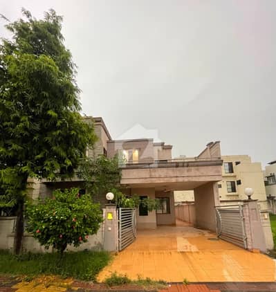 10 Marla House Available For Sale In Dream Gardens Lahore. 10 Marla House Available For Sale In Dream Gardens Lahore.