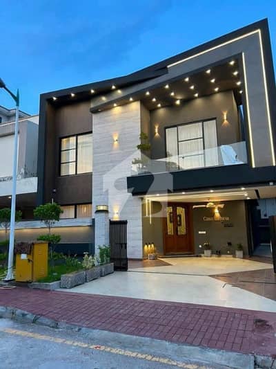 10Marla Beautiful House For Sale With Registry Transfer in the heart of Bahria Town 10Marla Beautiful House For Sale With Registry Transfer in the heart of Bahria Town