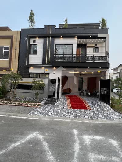 6.7 Marla House For Sale In Central Park Housing Society Lahore