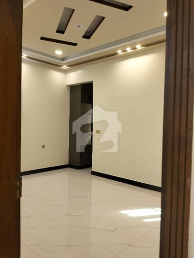 Gulshan Iqbal block 13D1 Ground floor 3 Bed DD with car Parking marble Flooring tiles flooring Rent Demand 1 Lac Small family vip location *Code(16786)*