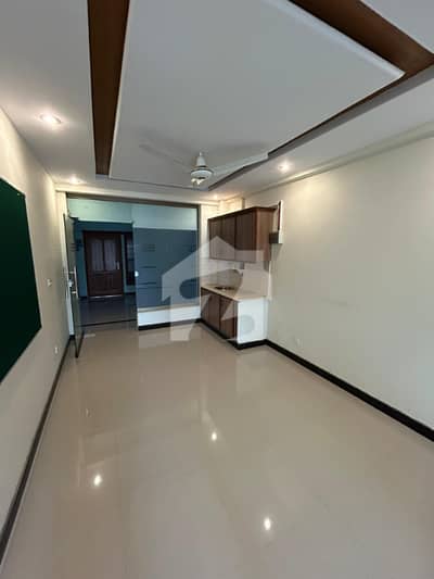 400 Sqft Office For Rent