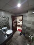 32 32