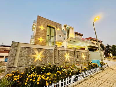 ONE KANAL BRAND NEW LUSH DESIGNER HOUSE FOR SALE IN DHA 2 ISB