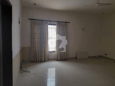 1000Yd HOUSE FOR RENT