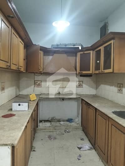 Demolish bungalow for sale Pechs block 6 near sharah faisal